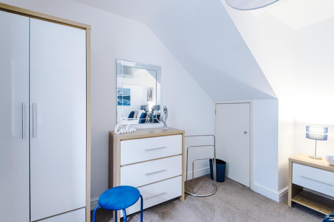 Stylish Chester City Centre Apartment By 53 Degrees Property, Ideal For Couples & Business Professionals - Sleeps 4 Exterior photo